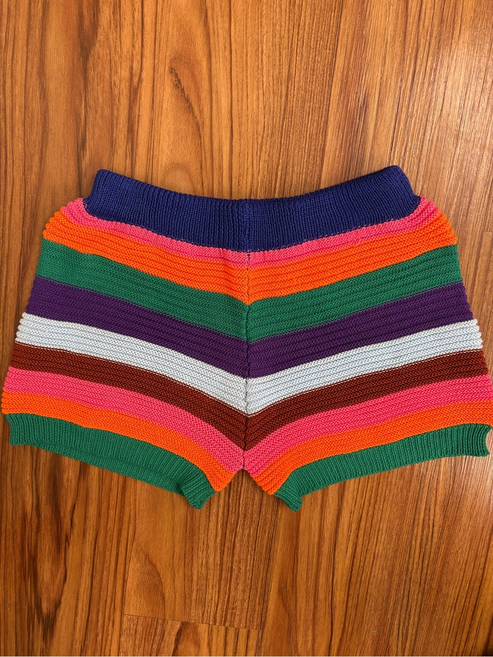 Rainbow Knit Matching Set with Crop Top and Shorts (Festival) - Picture 3 of 6